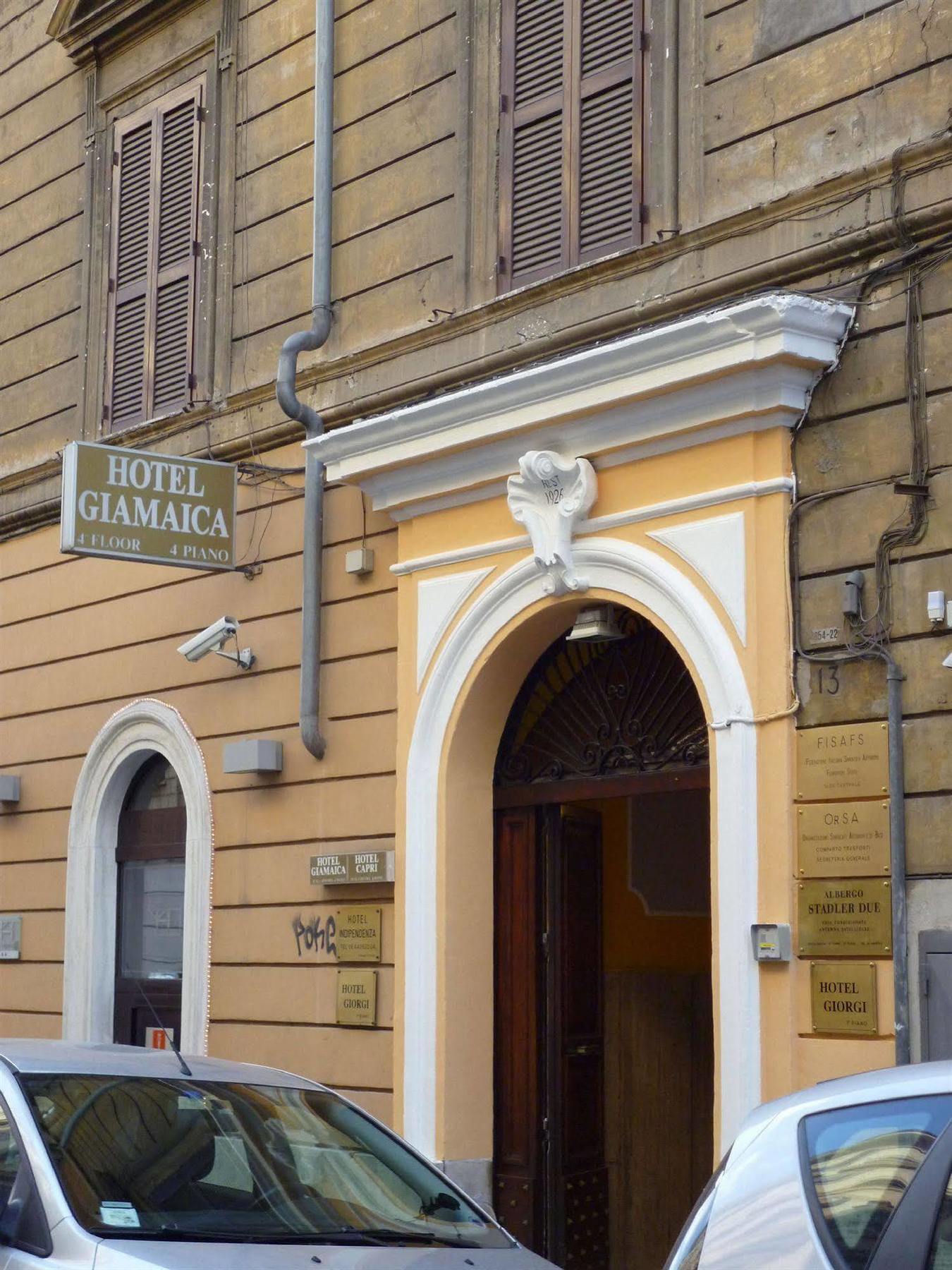Hotel Giamaica For Girls & Ladies Only Rome Exterior photo